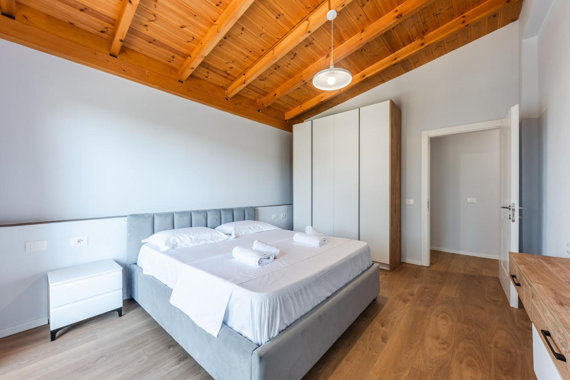 Beni'S Villa Apartments By Ps Golem  Bagian luar foto