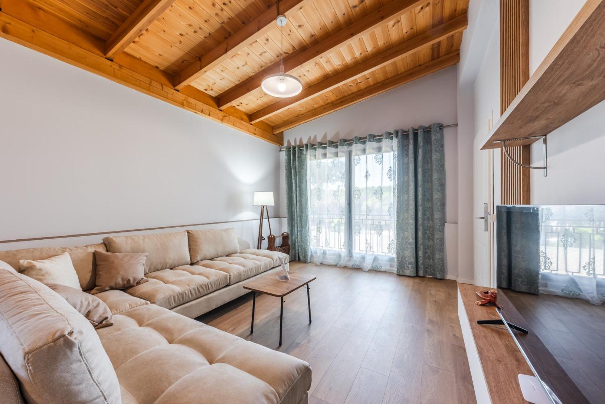 Beni'S Villa Apartments By Ps Golem  Bagian luar foto