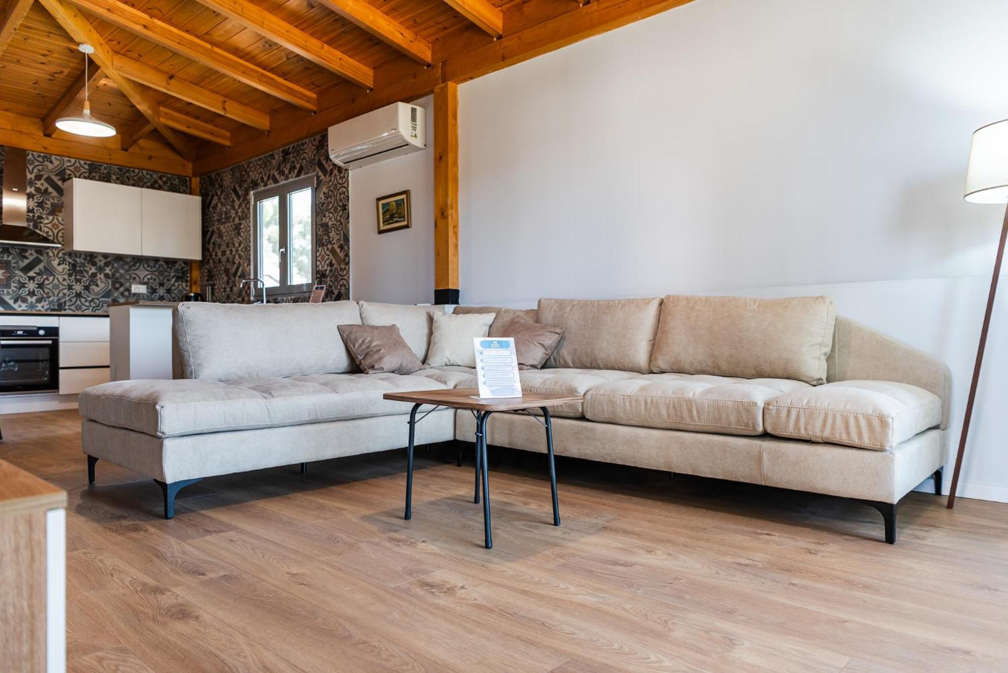 Beni'S Villa Apartments By Ps Golem  Bagian luar foto
